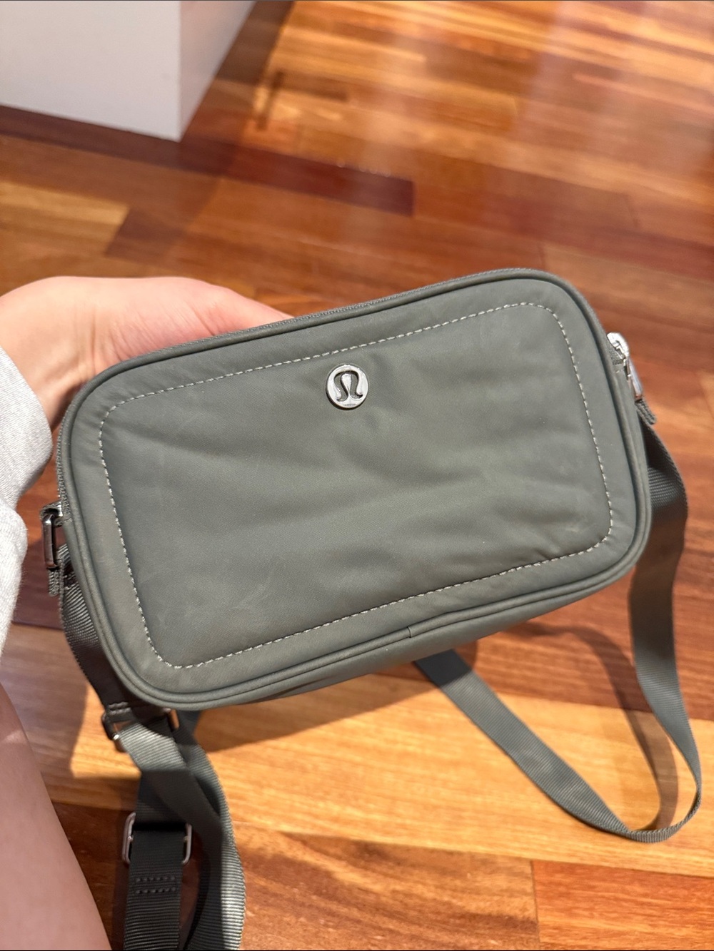 Lululemon Crossbody Camera Bag - Picture 2 of 4